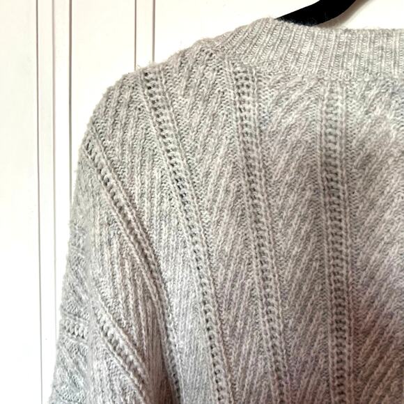 NWT Joie Cable Knit Light Gray Pullover Sweater SZ XL - Picture 6 of 6